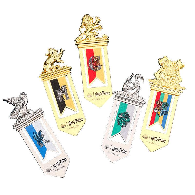 Bookmarks & Badges - Luckanime